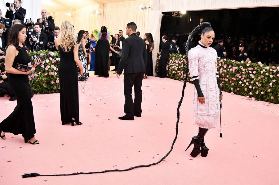 Tessa Thompson met gala 2019 wigs