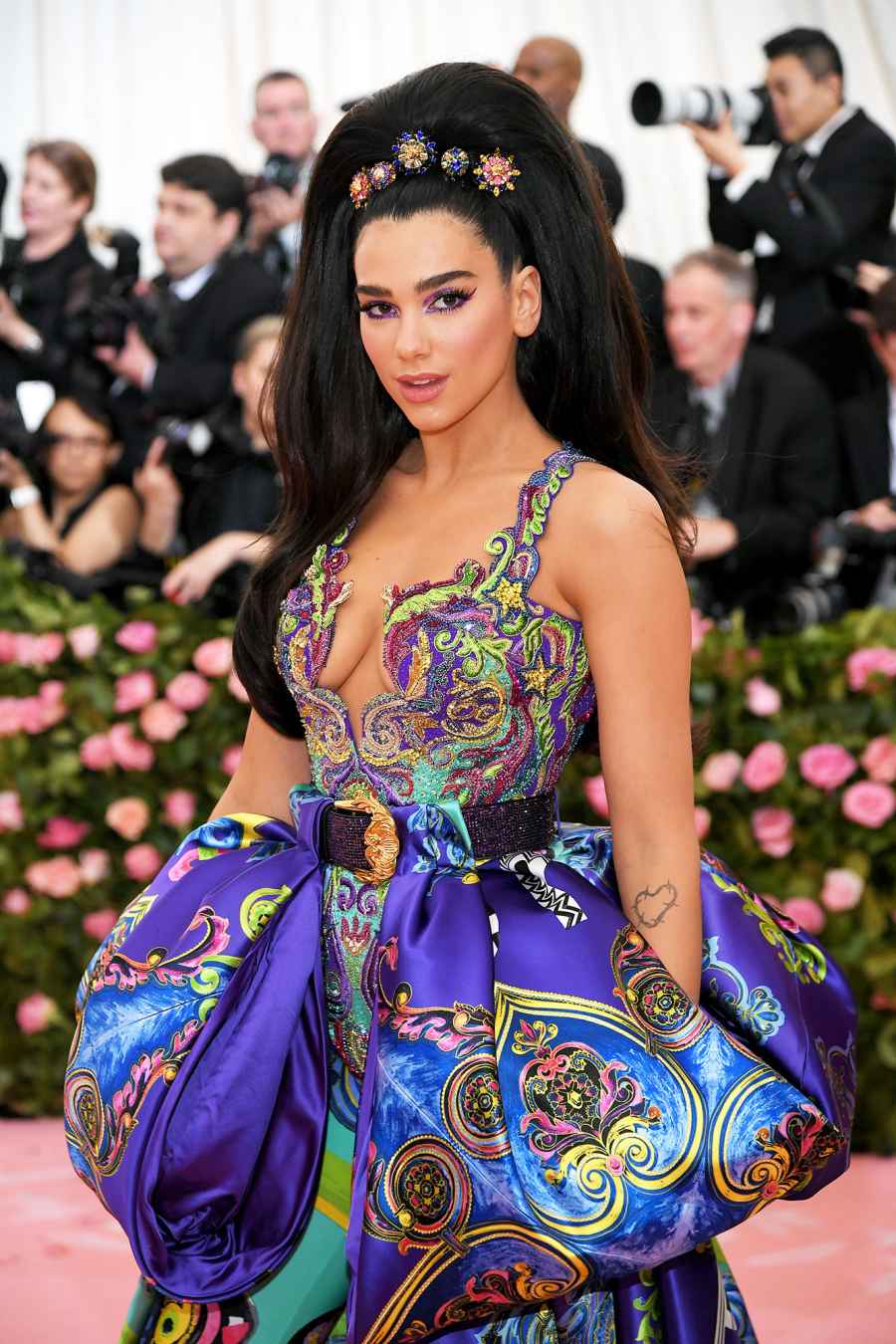 Dua Lipa met gala 2019 wigs