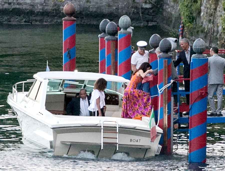 Barack Obama Michelle Obama Hang With George Clooney Amal Clooney Lake Como