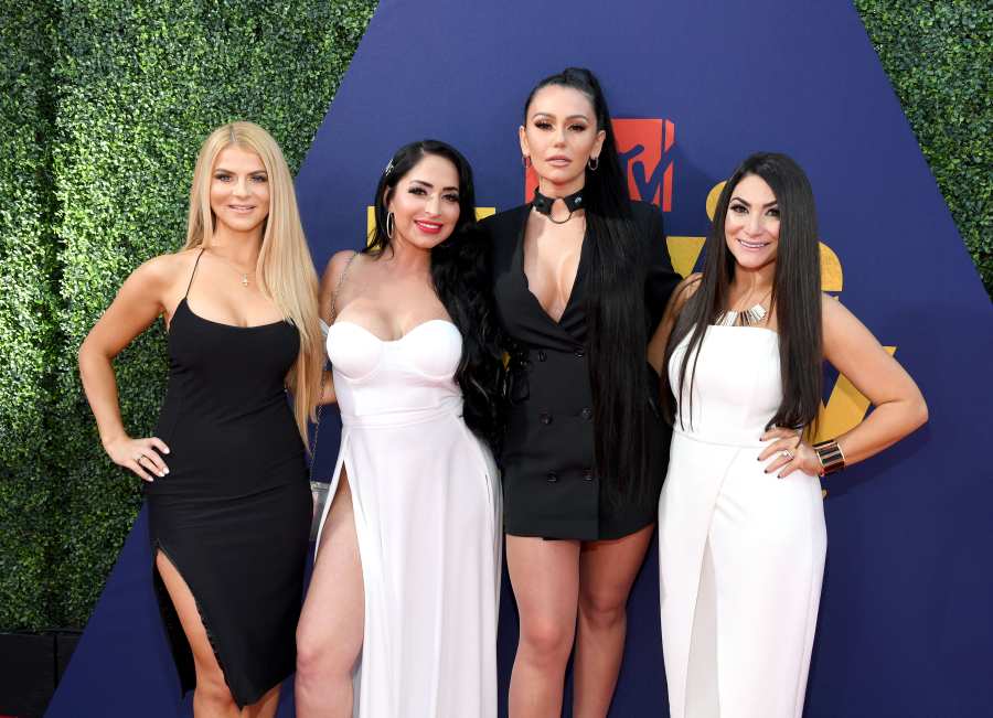 JWoww and BF Zac Make MTV Red Carpet Debut at Movie Awards Lauren Sorrentino, Angelina Pivarnick, Jenni “JWoww” Farley, and Deena Nicole Cortese