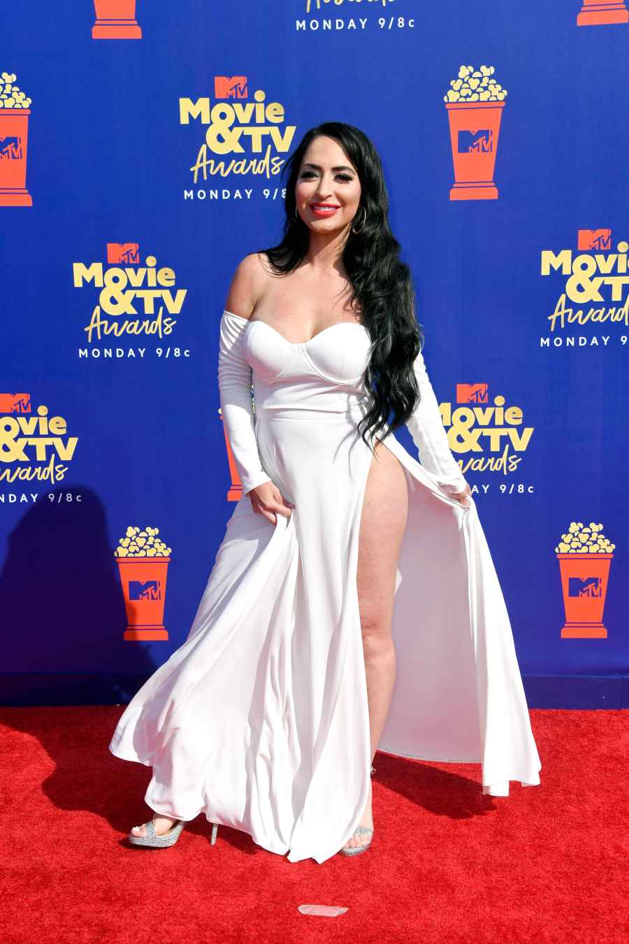 JWoww and BF Zac Make MTV Red Carpet Debut at Movie Awards Angelina Pivarnick