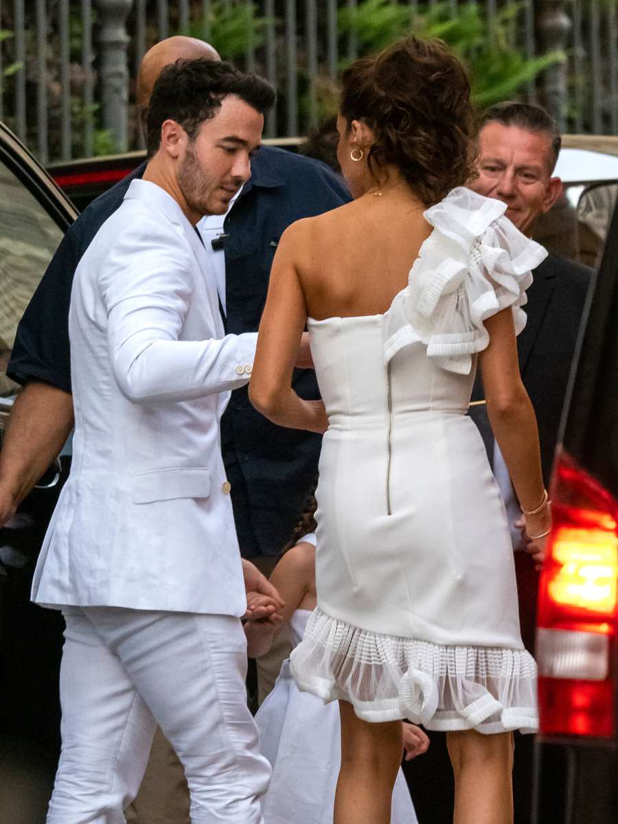 Kevin Jonas and Danielle Jonas White Dinner Jonas and Turner Wedding