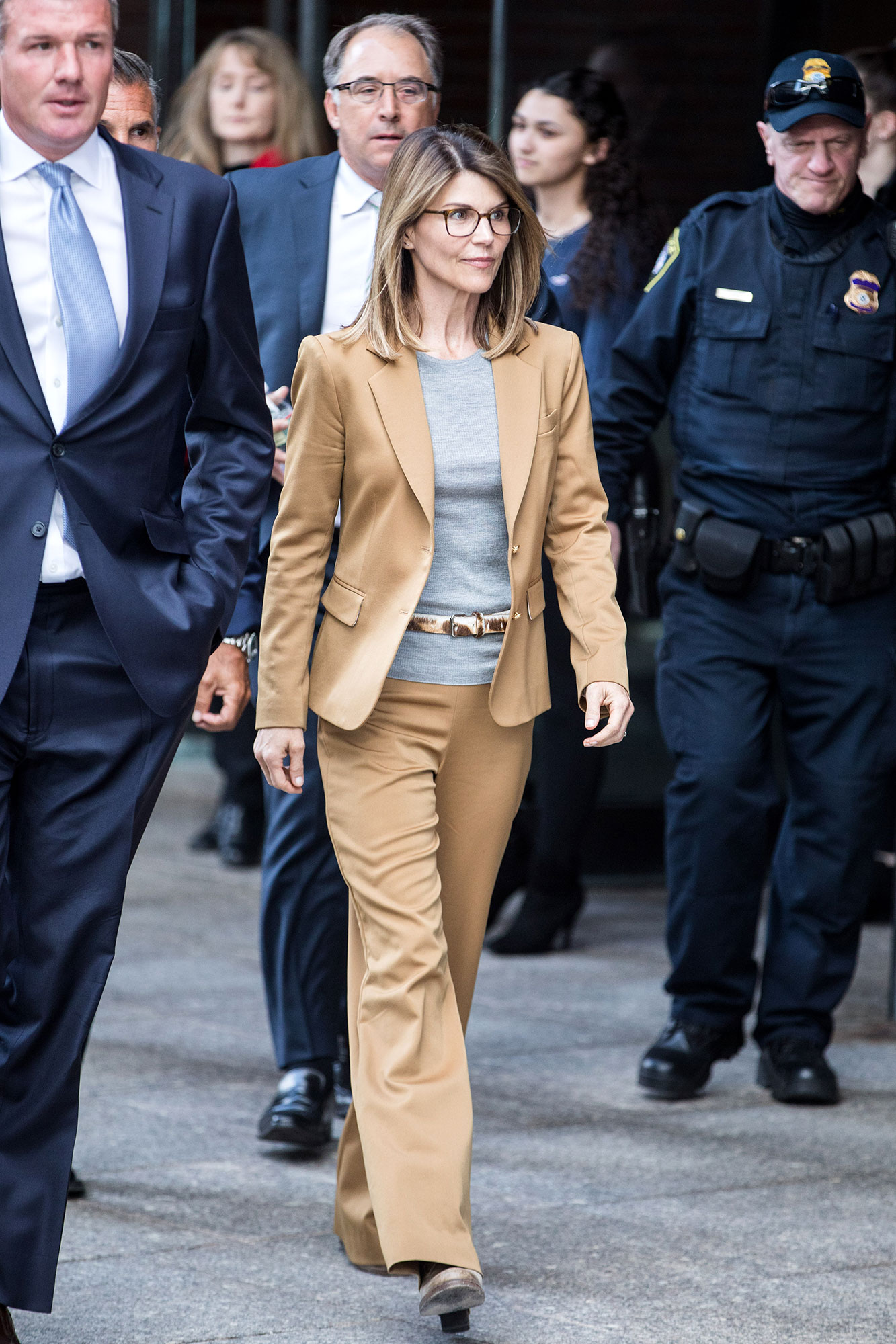 Lori Loughlin Expose USC Admission Practices