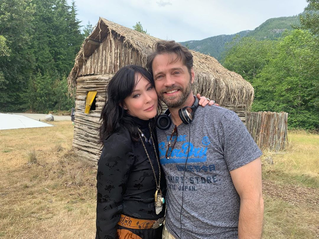 Shannen Doherty Jason Priestley Reunite 90210