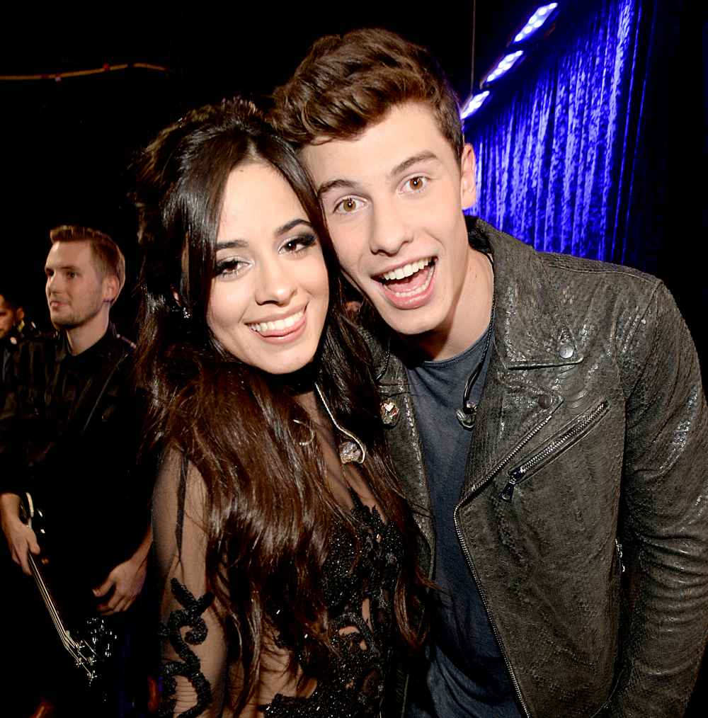 Shawn-Mendes-and-Camila-Cabello-Senorita