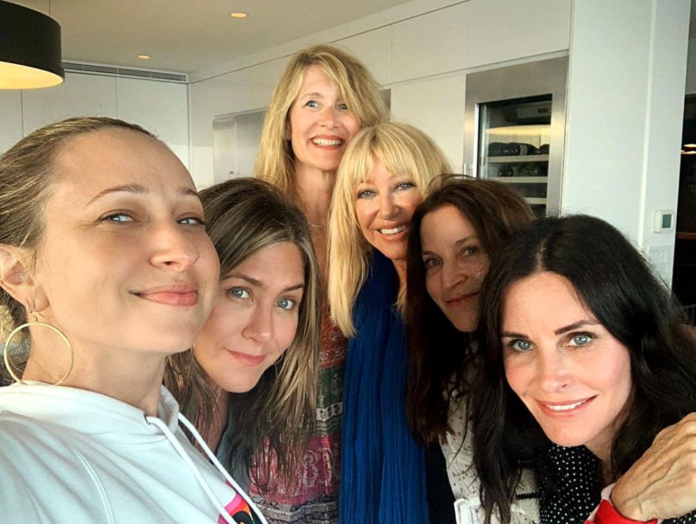 Courteney Cox Celebrates 4th July With Jennifer Aniston More