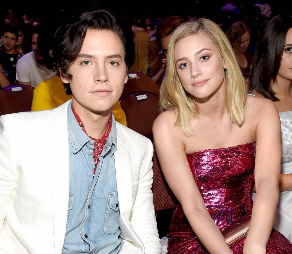 Riverdale Fans Have Best Reactions Cole Sprouse Lili Reinhart Split