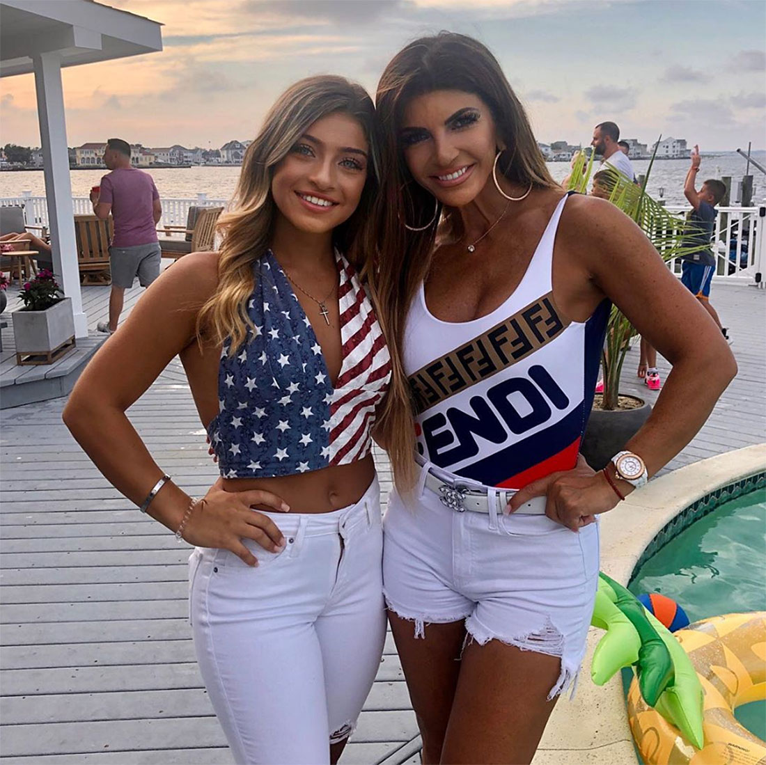 Teresa Giudice Daughter Twinning Instagram