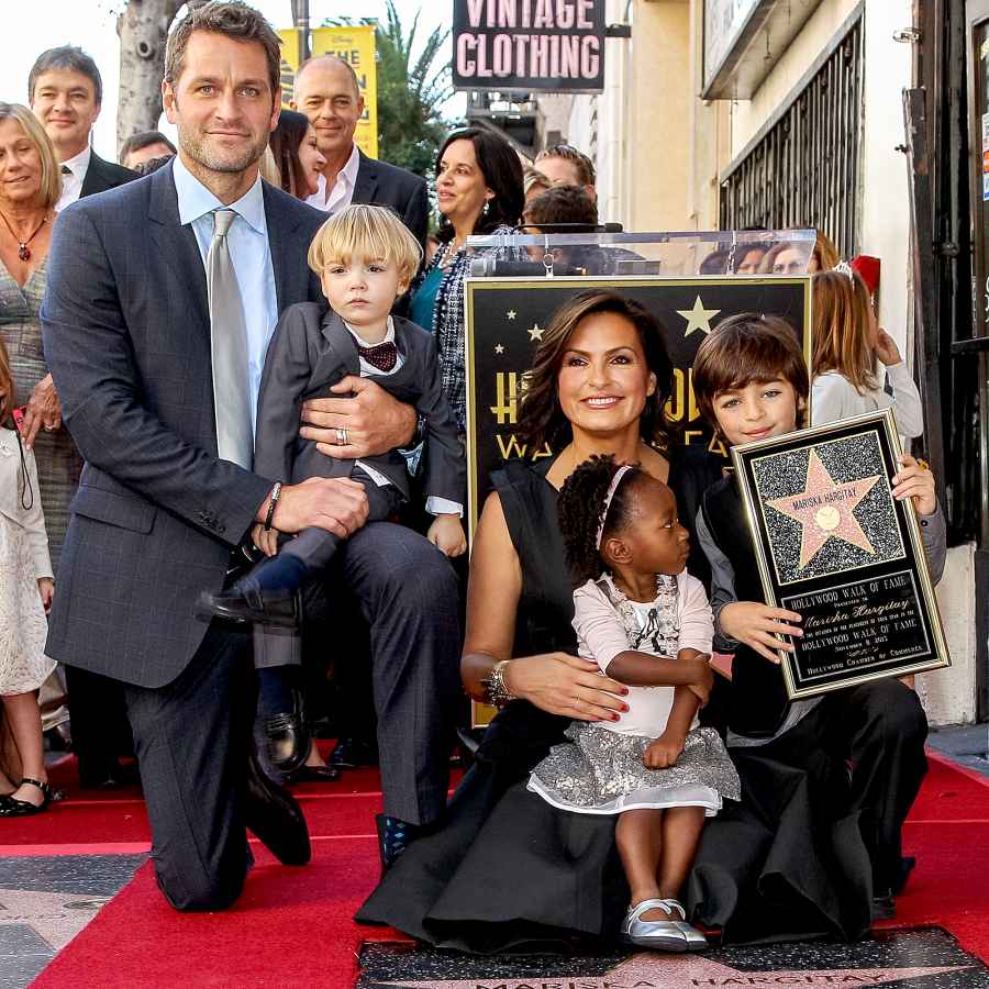 2012-family-Mariska-Hargitay-and-Peter-Hermann