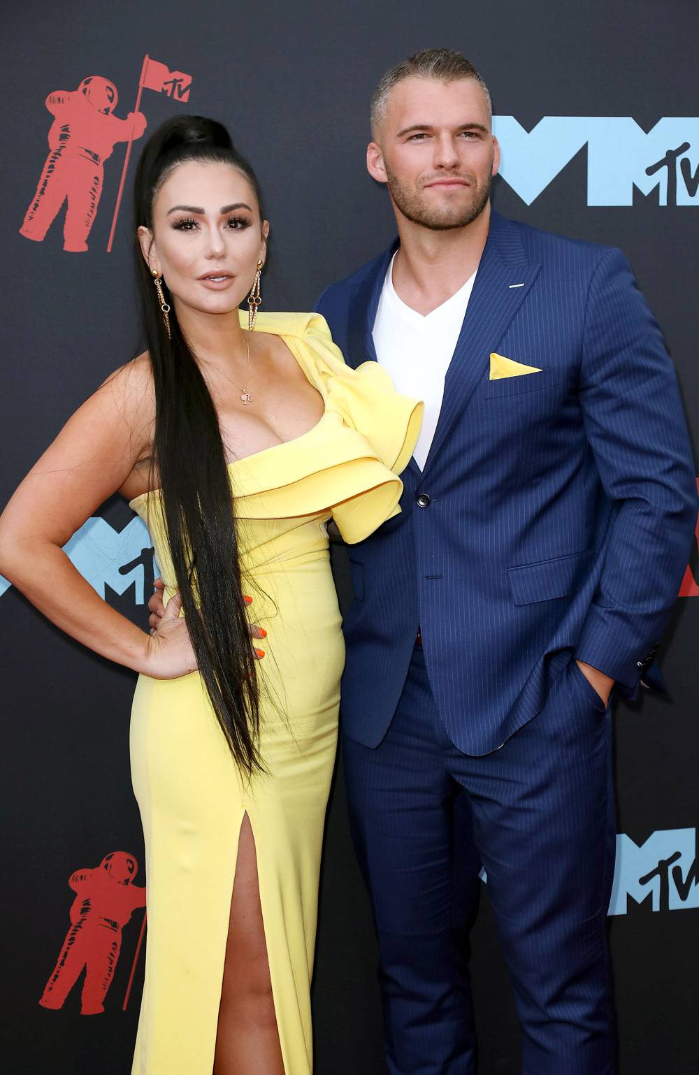 Jenni ‘JWoww’ Farley and Boyfriend Zack Clayton Carpinello Respond to Rumors She Is Pregnant