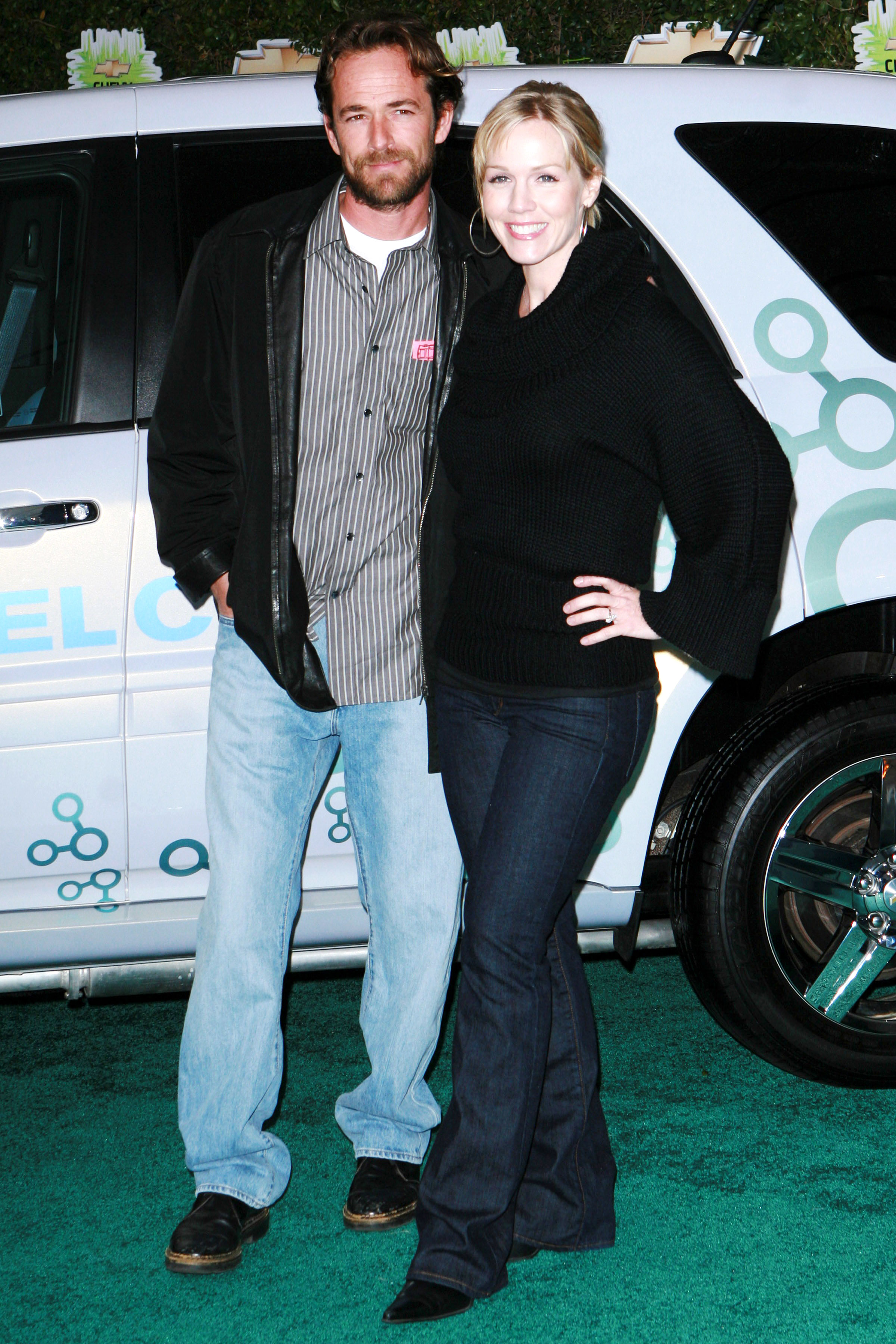 Jennie Garth Luke Perry Was With Us Every Second While Filming BH90210