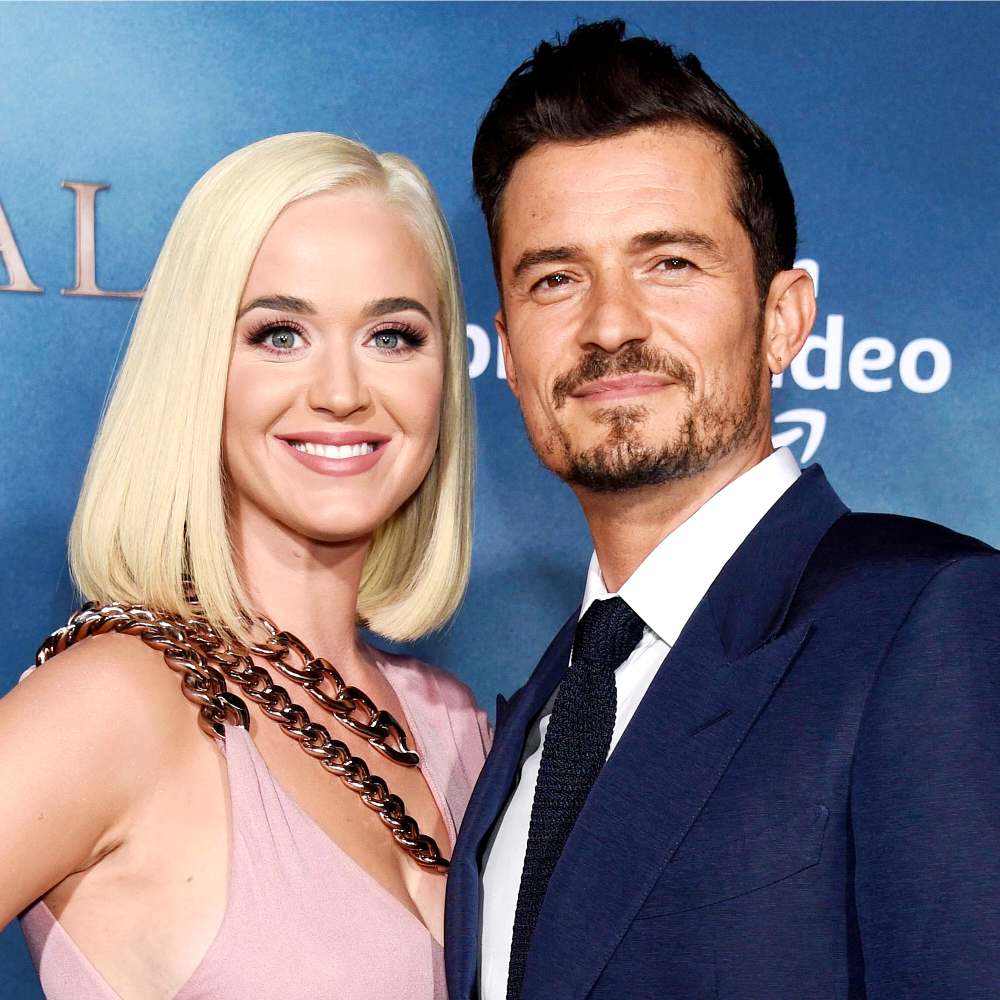 Katy Perry Kisses Orlando Bloom Red Carpet