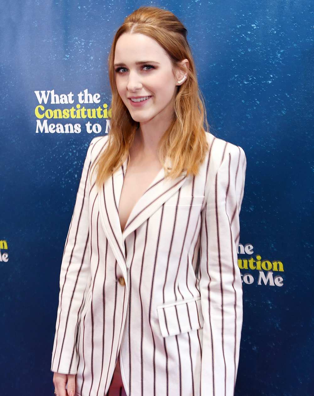 Rachel Brosnahan: What's in My Bag?