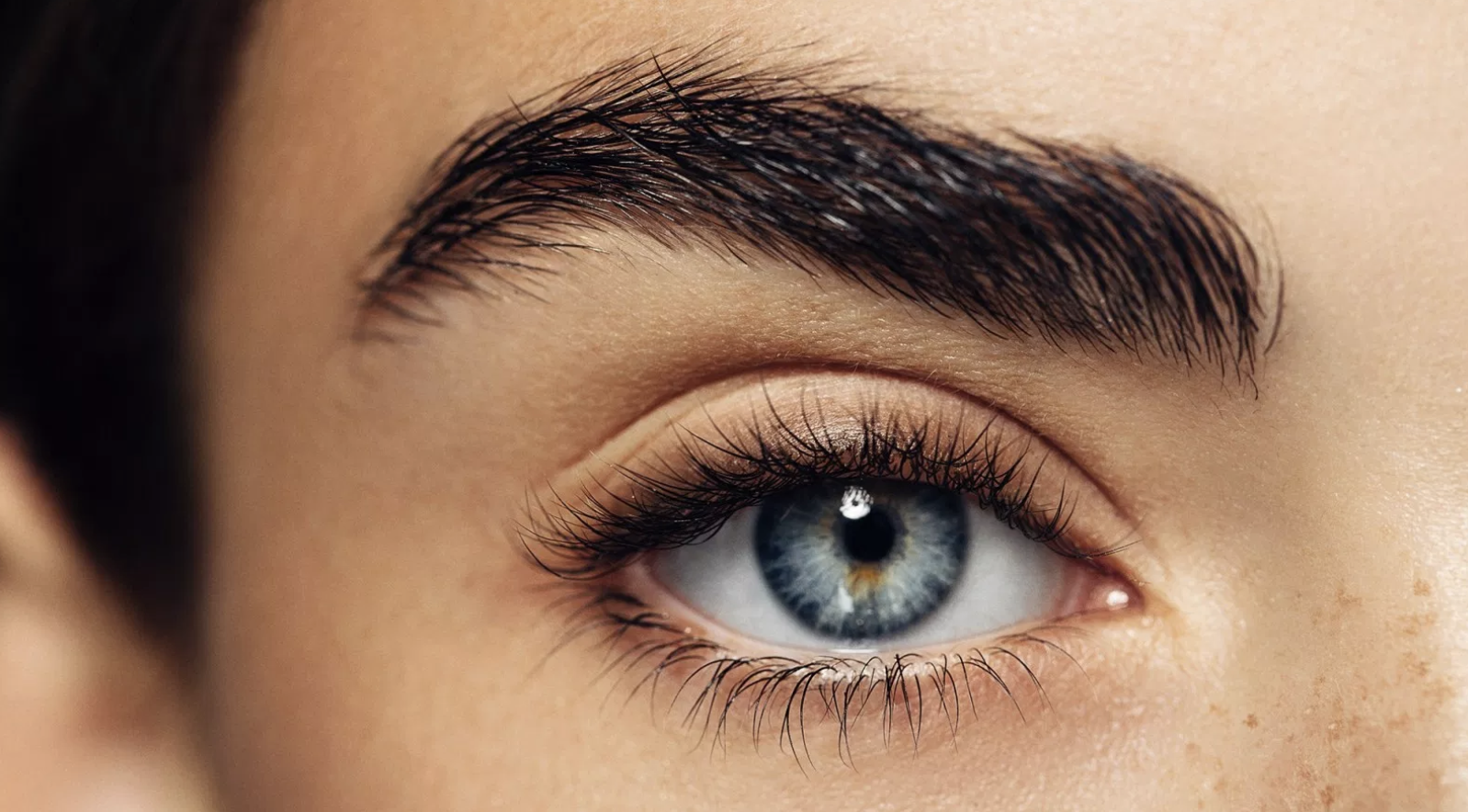 This Top Serum for Long and Thick Eyelashes Is Nearly $100 Off in the Nordstrom Sale