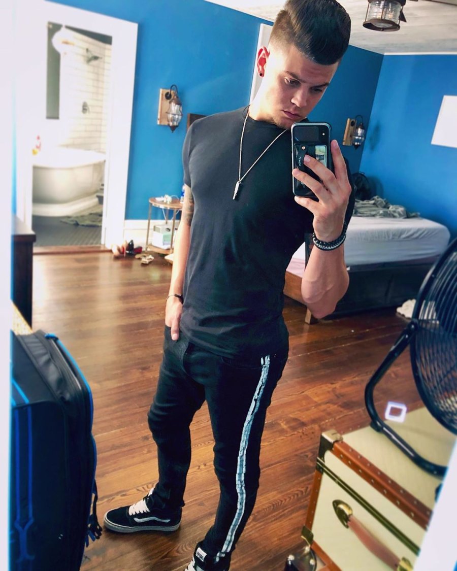 Tyler Baltierra’s Social Media Clapbacks Selfie