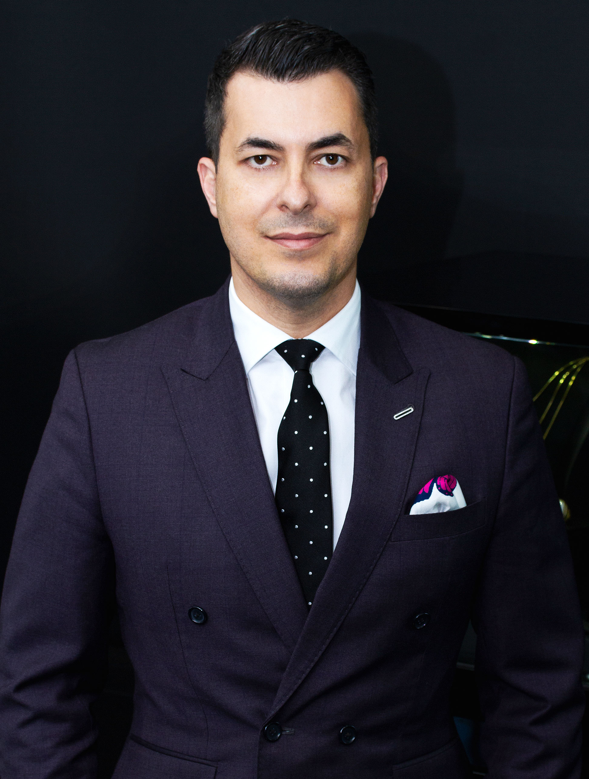 Celebrity Jeweler Jason Arasheben