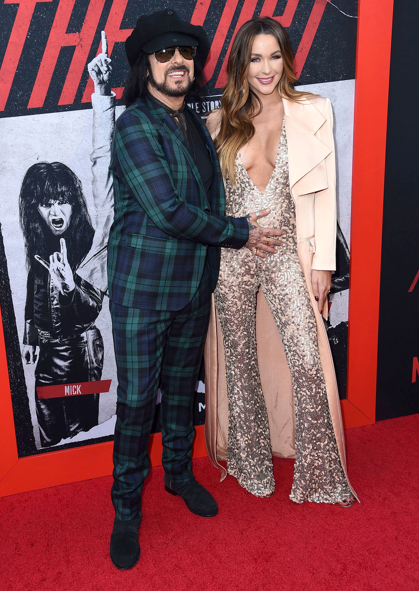 Nikki Sixx, Courtney Bingham First Look at Daughter