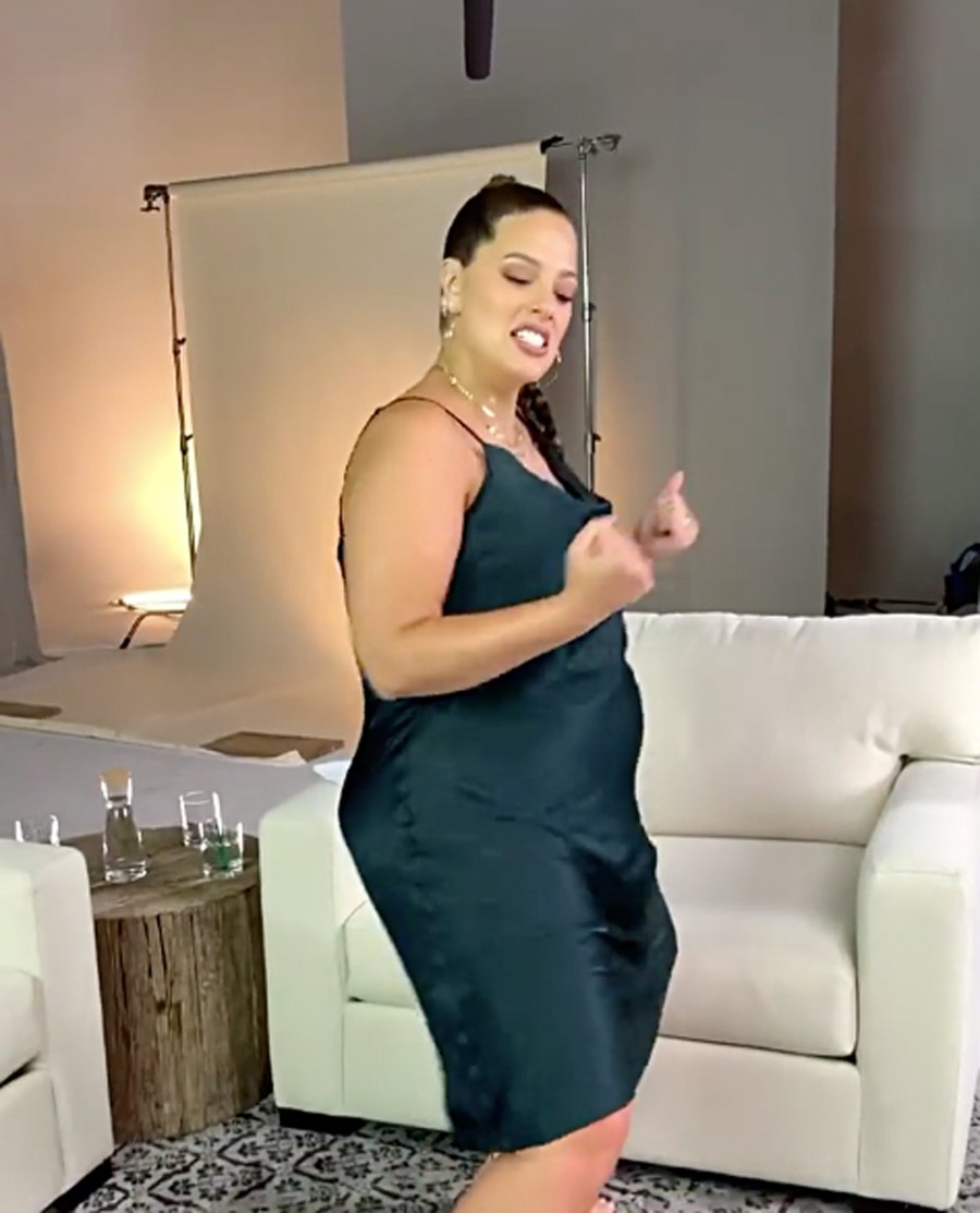 Pregnant Ashley Graham Dancing Celebrating