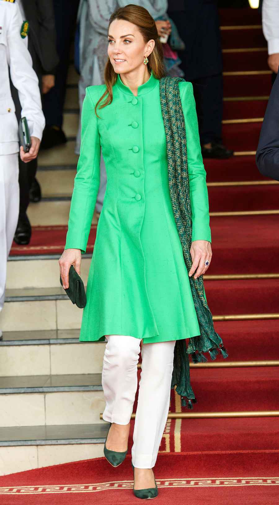 Duchess Kate’s Outfits From the Royal Tour of Pakistan