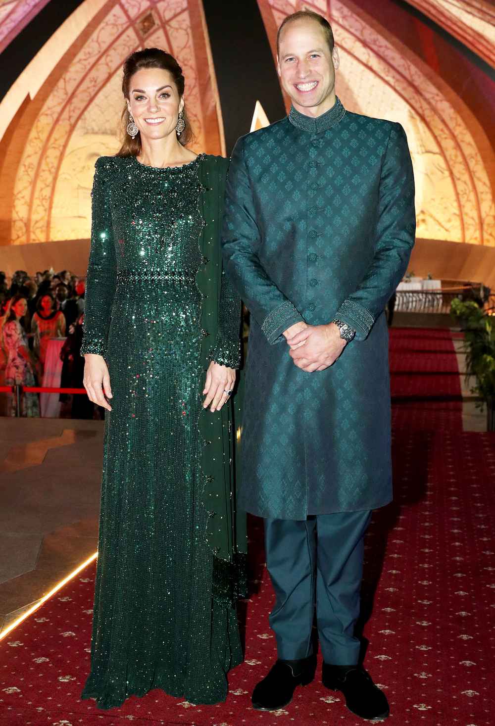 Duchess Kate’s Outfits From the Royal Tour of Pakistan