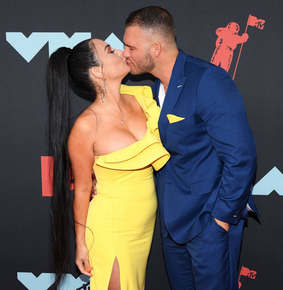 Roger-Mathews-Reacts-to-Jenni-JWoww-Farley-and-Zack-Carpinello