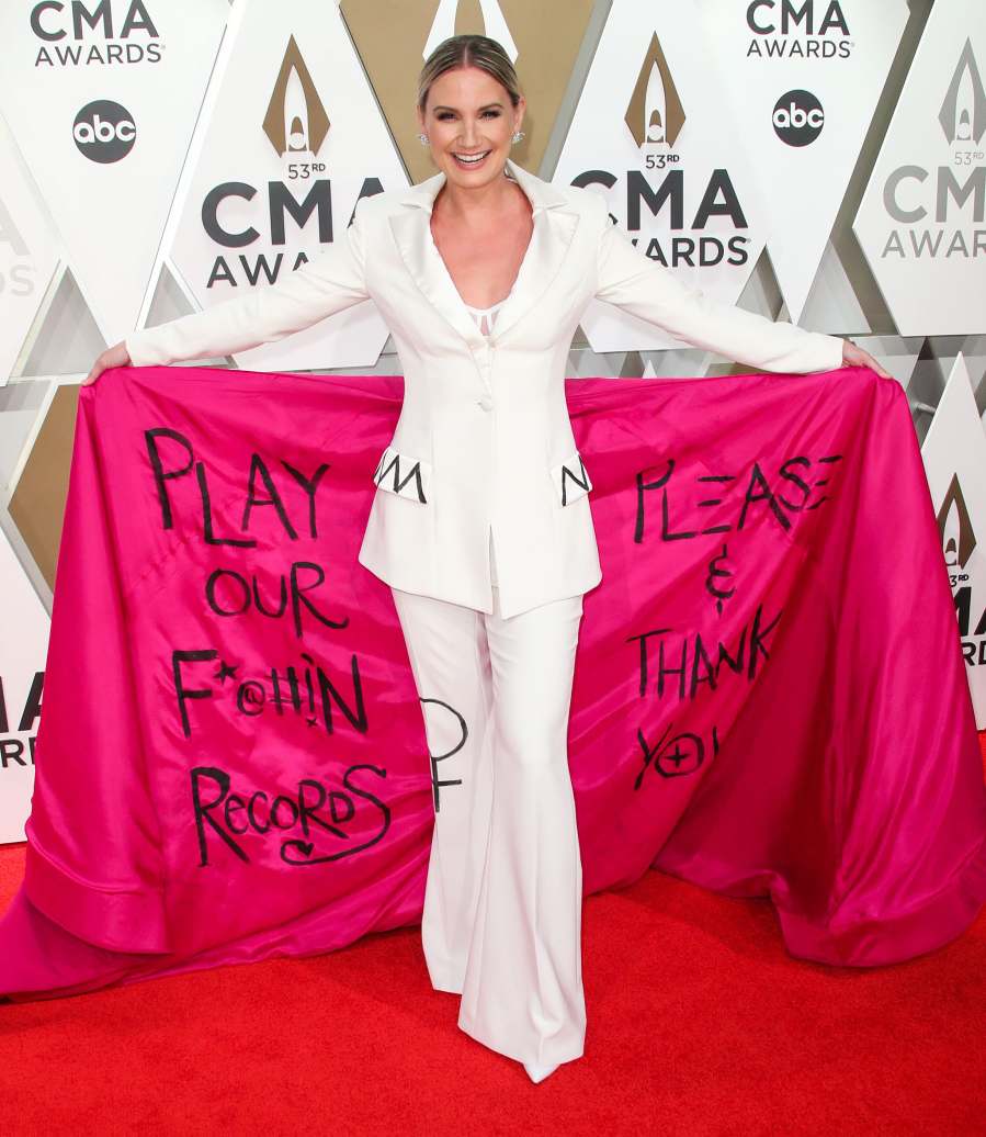 2019 CMA Awards - Jennifer Nettles