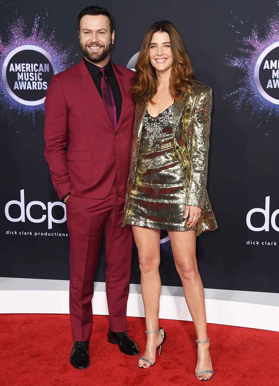 Cobie Smulders and Taran Killam Hottest Couples AMAs 2019