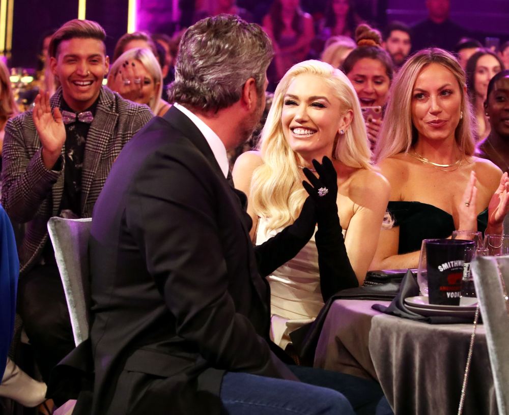 Gwen Stefani Shuts Down Rumors Engagement Blake Shelton