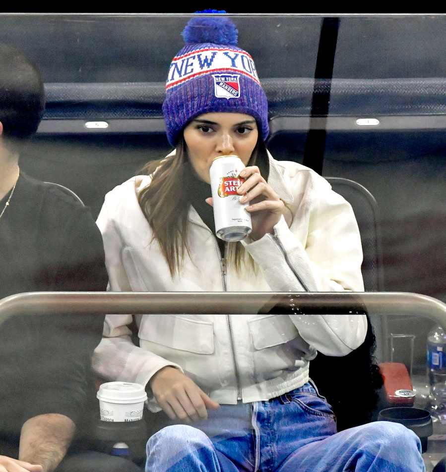 Kendall-Jenner-beer-rangers-game