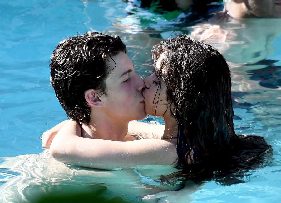 Camila-Cabello-and-Shawn-Mendes