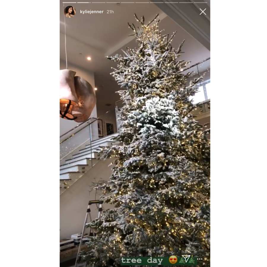 Celebrities Who Have Gone All Out With Their Holiday Decor