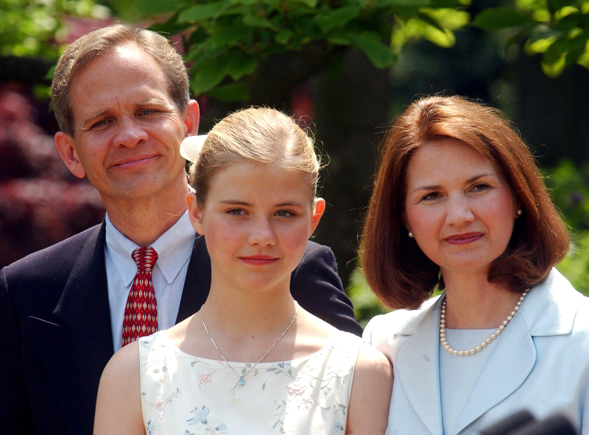 Elizabeth Smart’s Parents Finalize Divorce After 34-Year Marriage