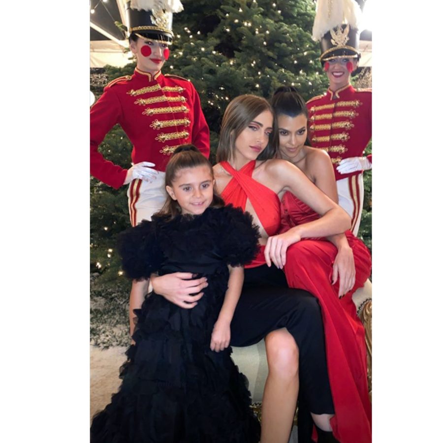 Kourtney Kardashian Hosts This Year’s Kardashian Family Christmas Party