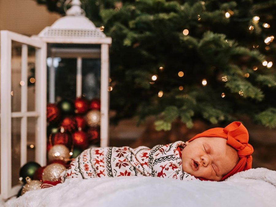 Tori Roloff Surprised Son Jackson Touched Newborn Sister in Family Christmas Photo