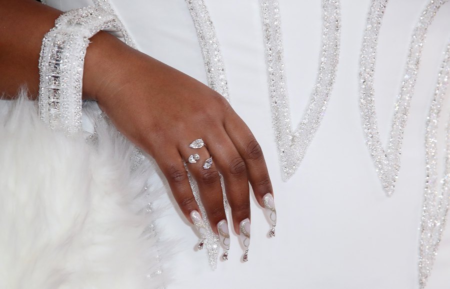 Grammy Awards 2020 Best Nails - Lizzo