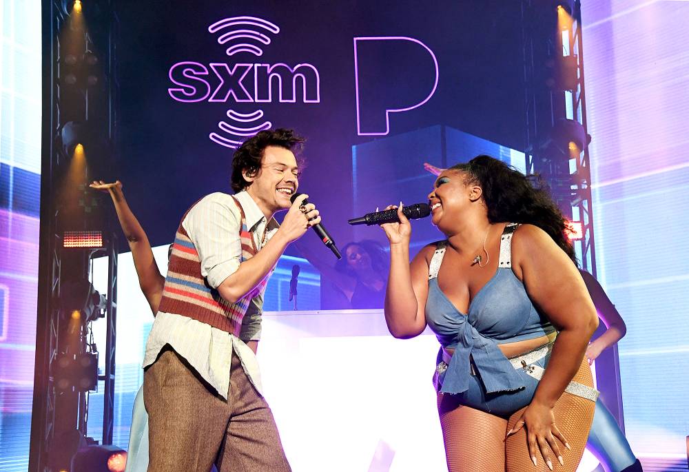 Harry-Styles-and-Lizzo-perform