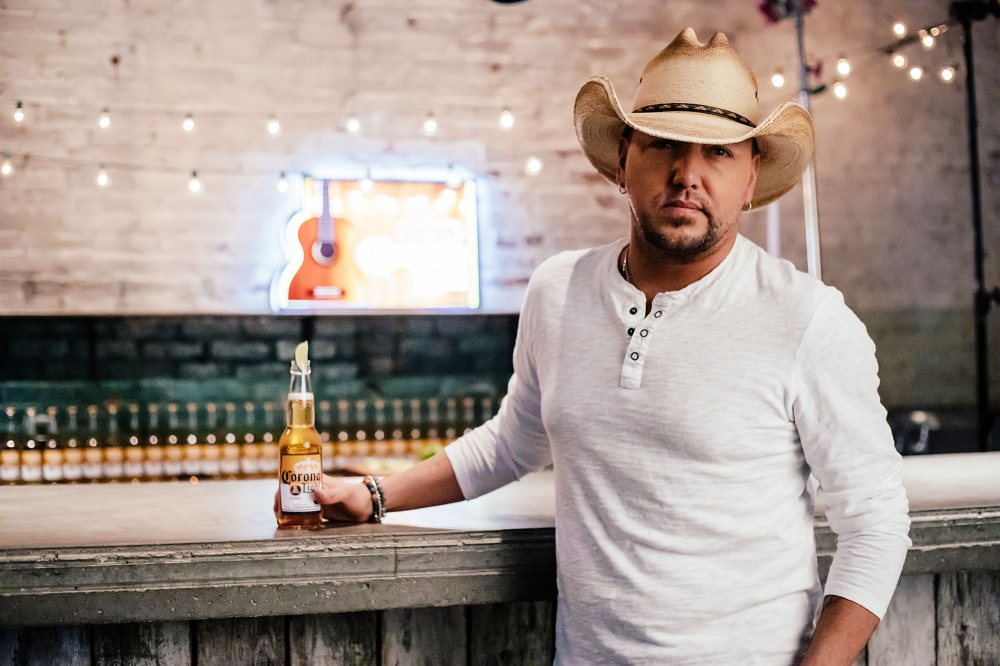 Jason Aldean and Corona Light Partner for We Back Tour