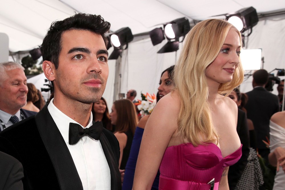 Joe Jonas and Sophie Turner Beam on the 2020 SAG Awards Red Carpet SAG Awards 2020