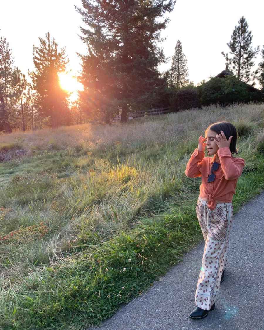 Kourtney-Kardashian-Trip-to-Idaho-With-Penelope-and-Reign