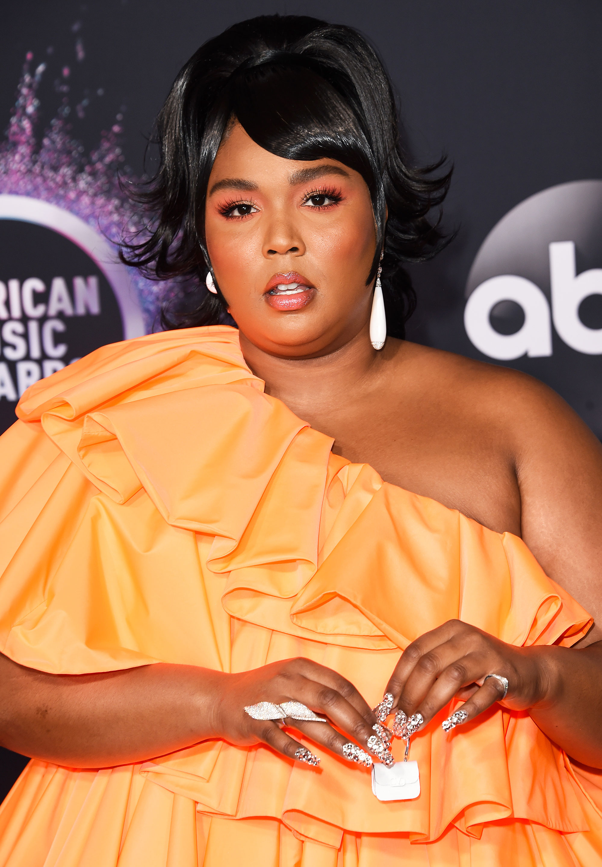 Lizzo's AMAs Tiny Purse