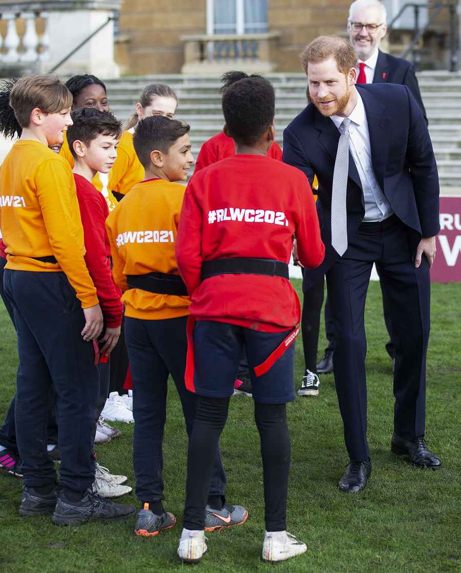 Prince-Harry-Laughs-Off-Question-About-His-Future-as-a-Royal-at-1st-Public-Appearance-Since-Stepping-Down-5