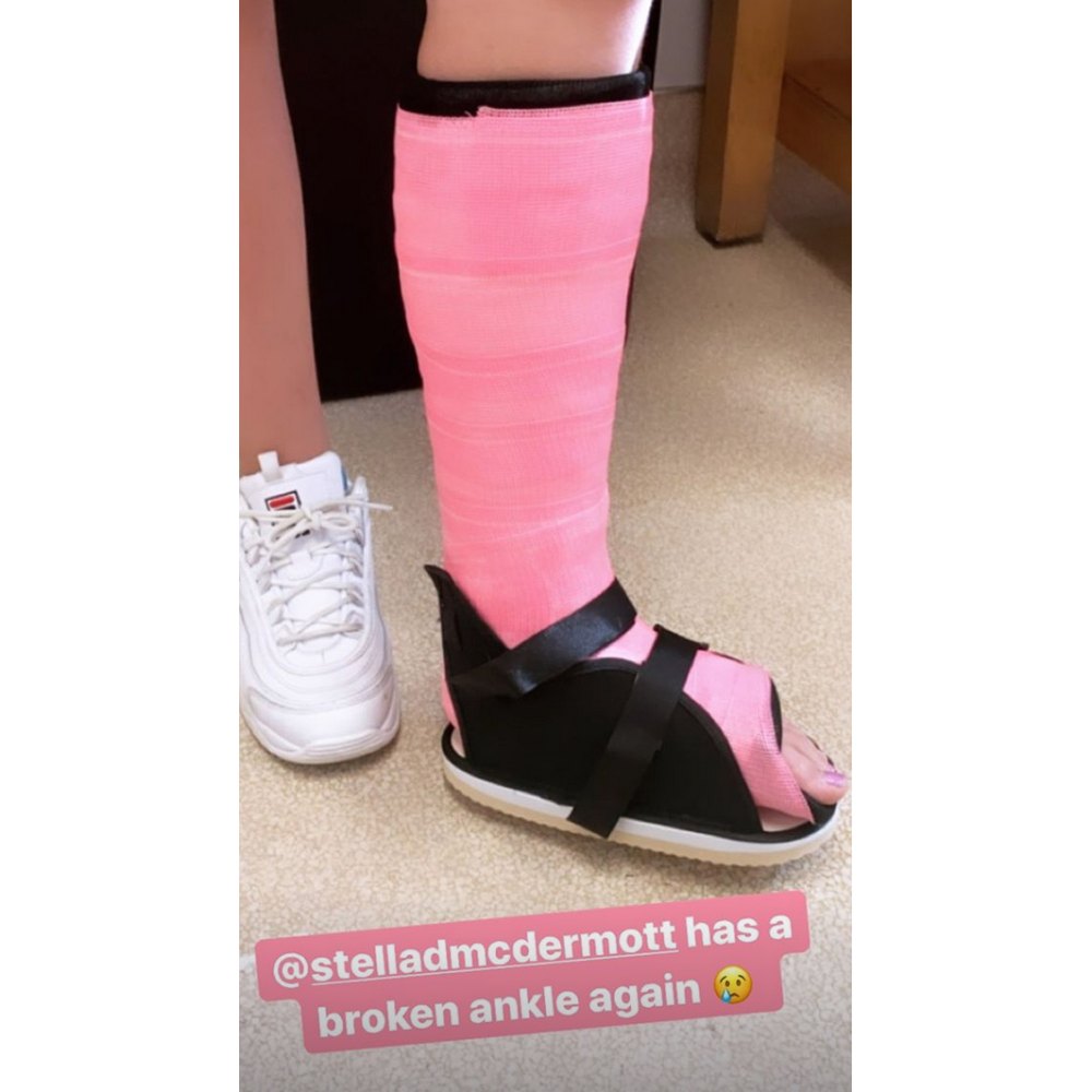 Tori-Spelling-Reveals-Her-and-Dean-McDermott’s-Daughter-Stella,-11,-Broke-Her-Ankle