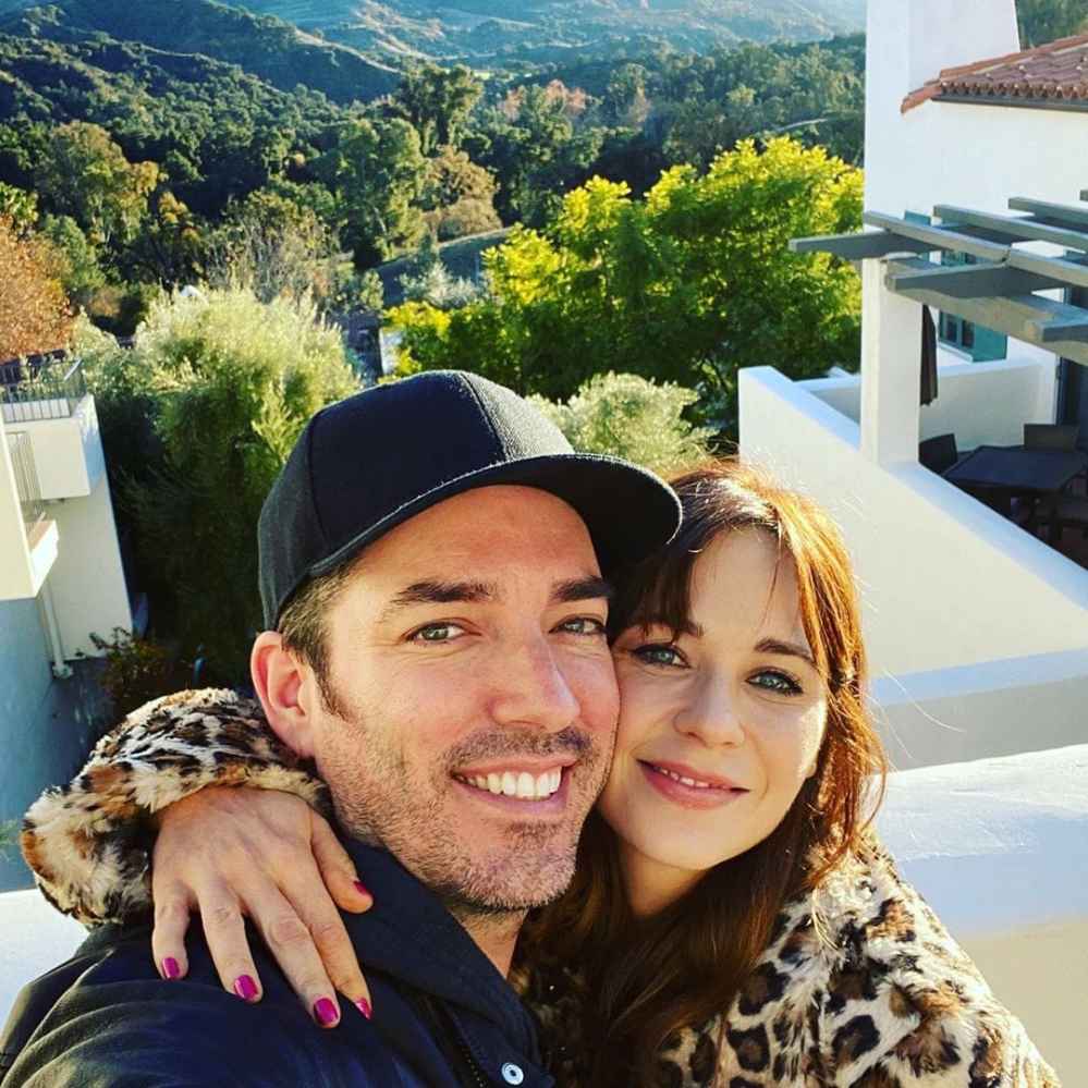 Zooey Deschanel Rings in the New Year With Her 'Sweetie' Jonathan Scott