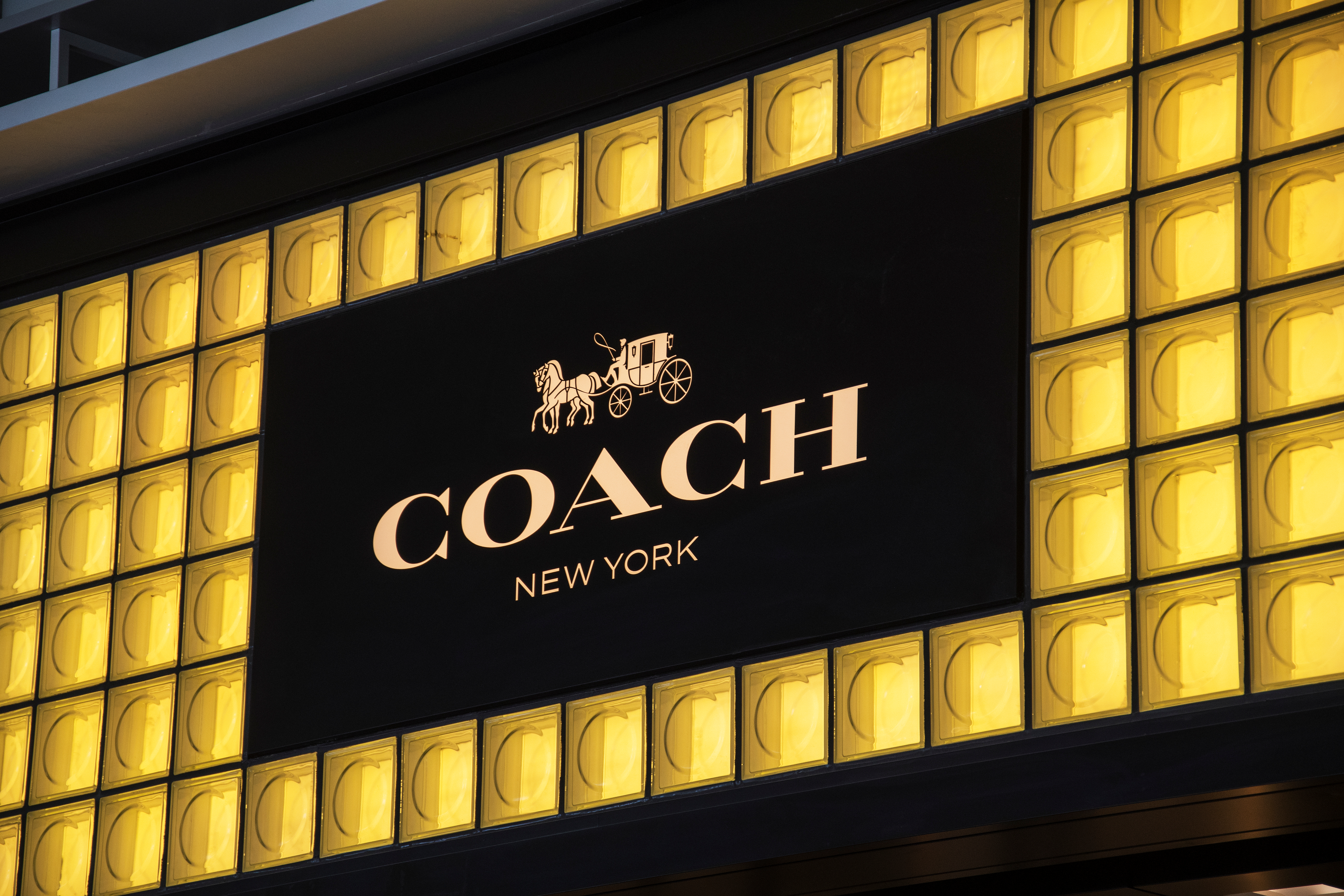 Coach Storefront