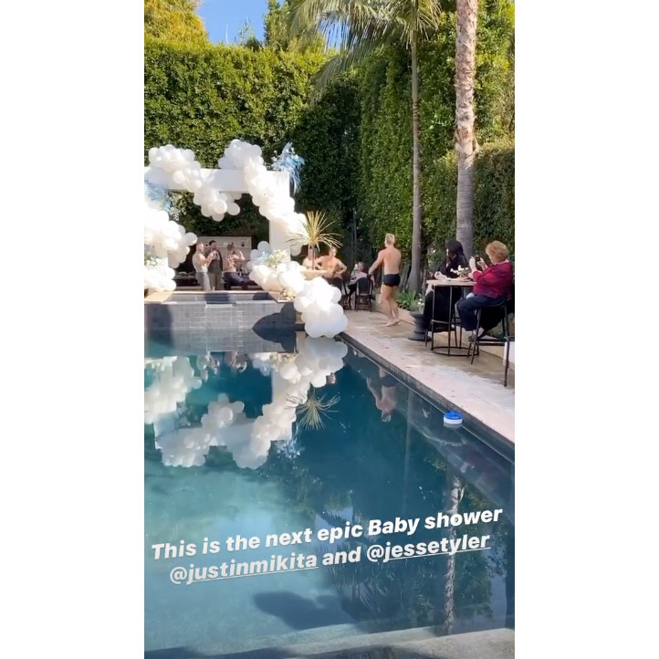 Jesse Tyler Ferguson and Husband Justin Mikita Celebrate Baby Shower With Sarah Hyland, Sofia Vergara