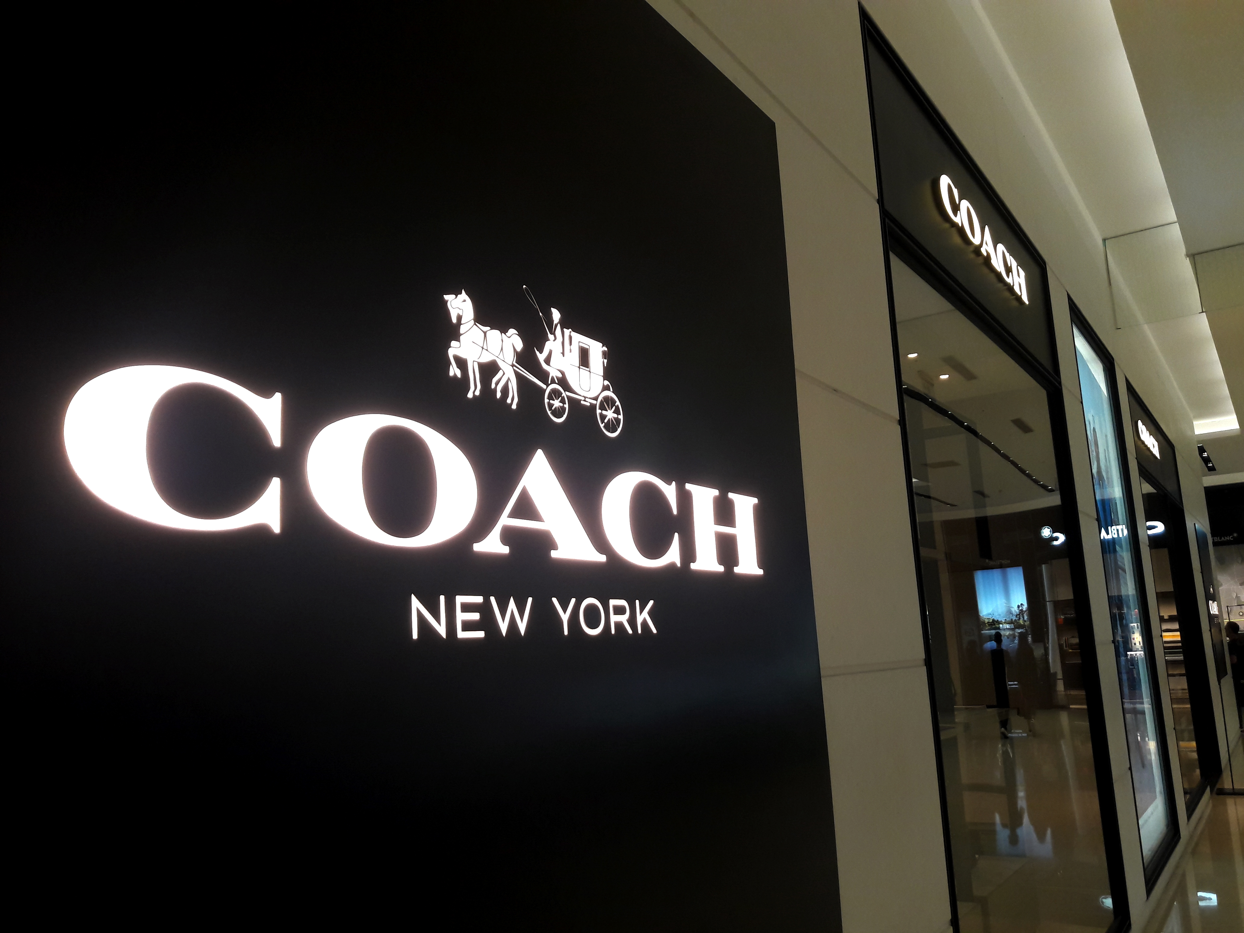 Coach storefront