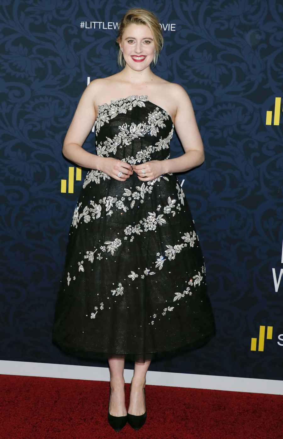 Celebs Wearing Oscar De La Renta - Greta Gerwig