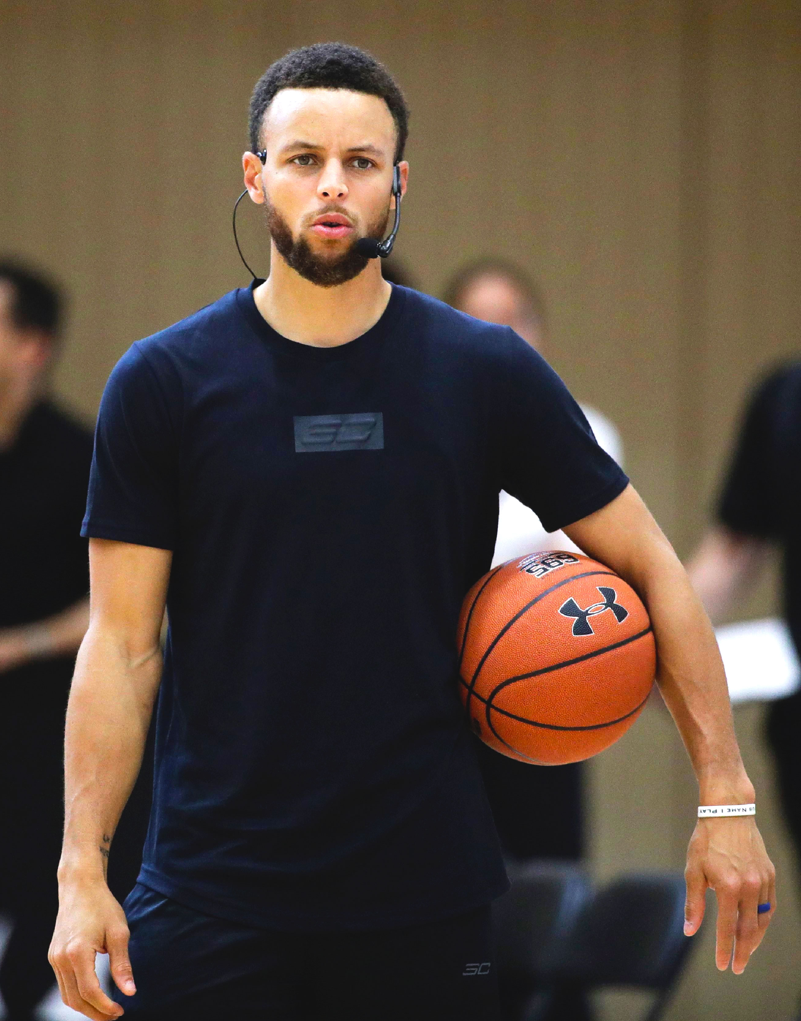 Stephen Curry Diagnosed With Flu, 'No Specific Risk Factors' for the Coronavirus