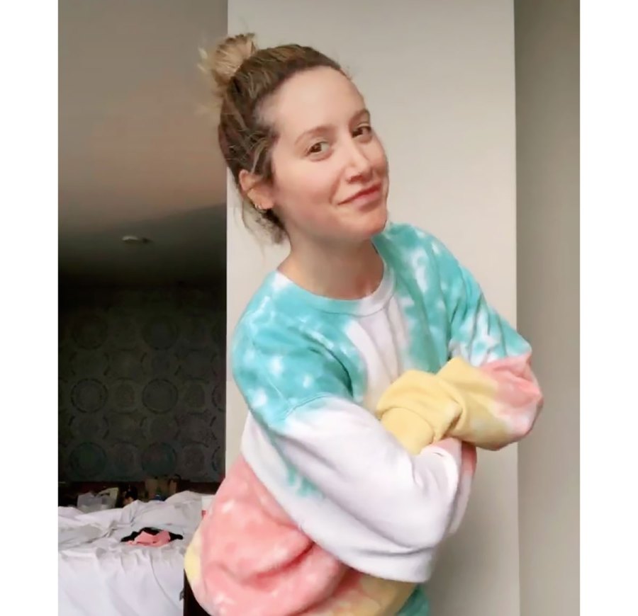 Celebs Are Wearing Tie-Dye Sweatsuits in Quarantine