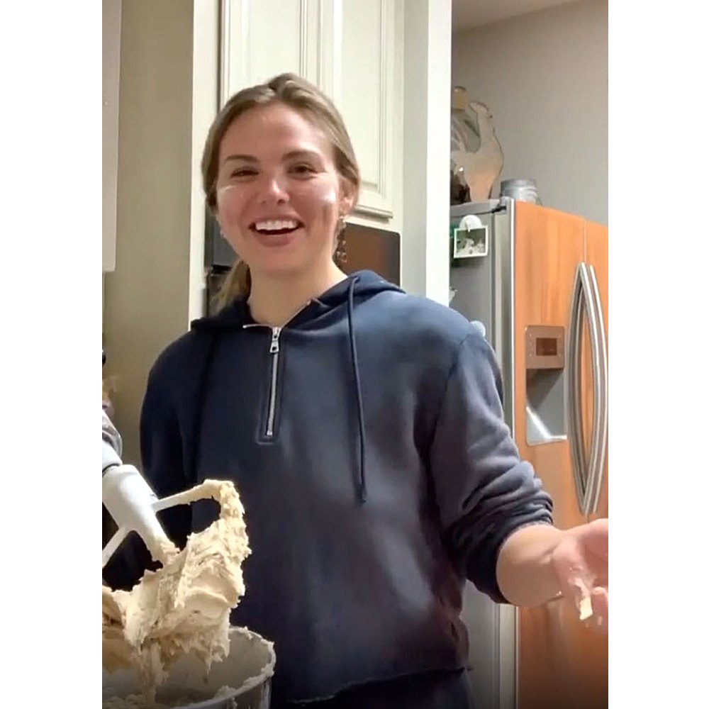 Hannah Brown Bakes Cookies With Her Brother Patrick Alabama